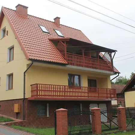 U Tomka 2, Warszawska 게스트하우스 3*